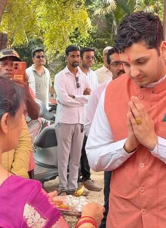 Greeting well-wishers